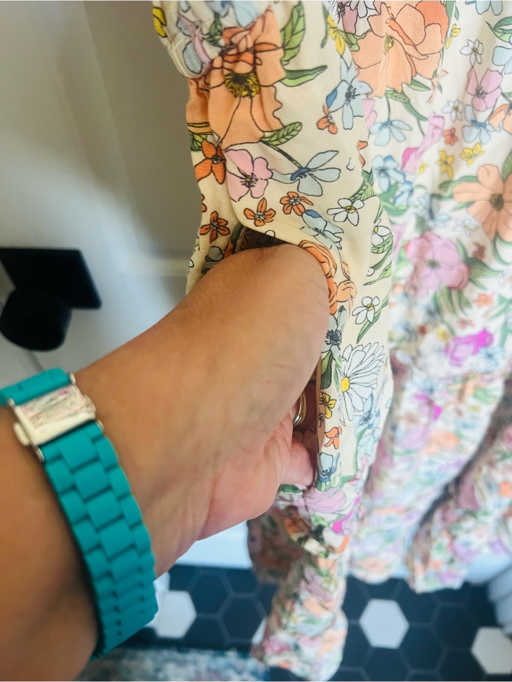 Who What Wear Cream Floral Tie-Neck Dress with Pink, Green & Orange Accents - Picture 5 of 6